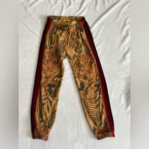 Aviator Nation Pants - RARE Aviator Nation 5 stripe tiger aviator nation sweatpants in khaki
